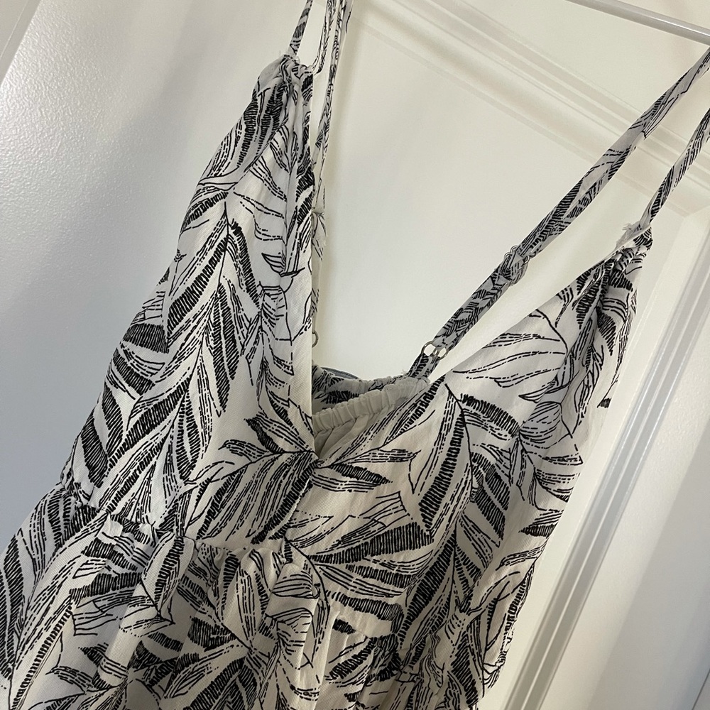 Black & white sun dress